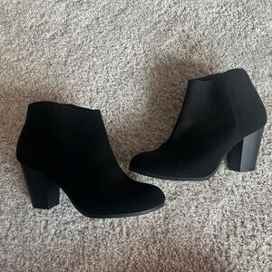 Black Ankle Boots size 9